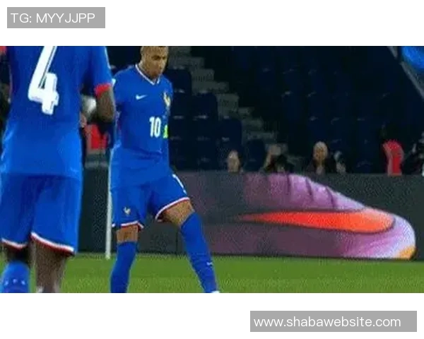 姆巴佩因右脚踝受伤退出法国队集训已回归皇马进行康复治疗